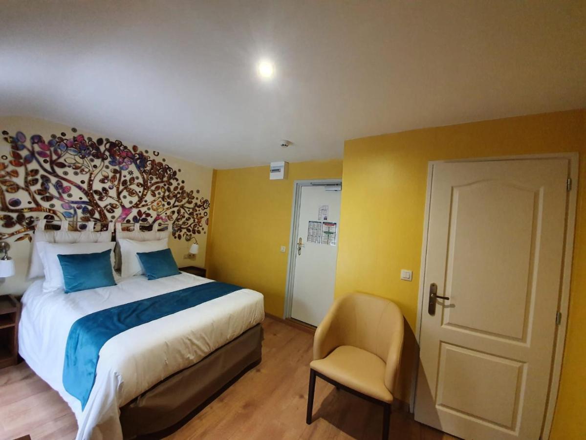 Hotel La Croix Blanche de Sologne Chaumont-sur-Tharonne Esterno foto